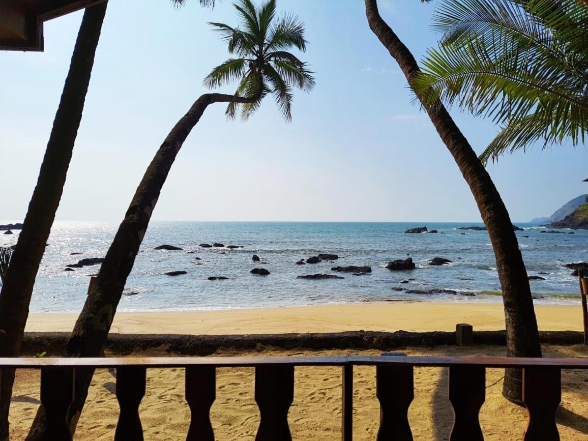 Sea Front Cottages Little Khola Cola Ngoại thất bức ảnh