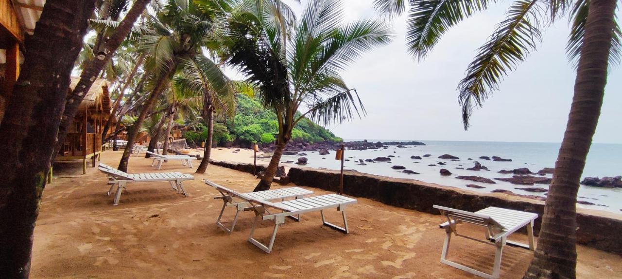 Sea Front Cottages Little Khola Cola Ngoại thất bức ảnh